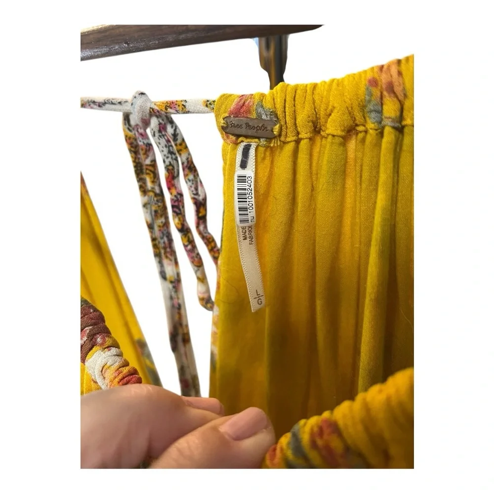 Free People Georgia Floral Golden Yellow Wide Leg Jumpsuit Size Large - Picture 13 of 16